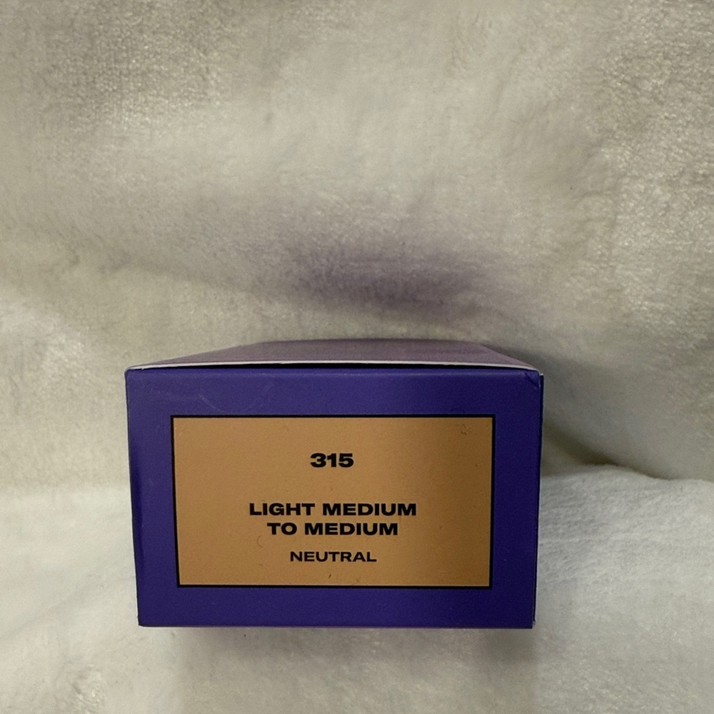 Youthforia Date Night Skin Tint Serum Foundation - Purple - Picture 2 of 7